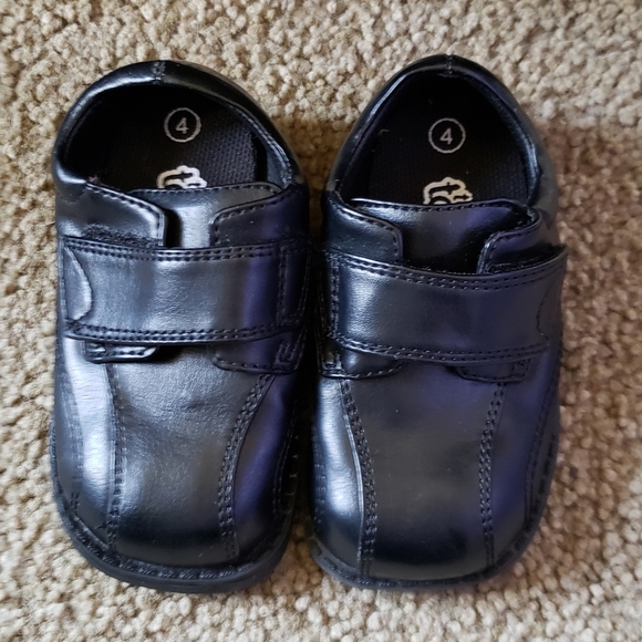 Toddler dress shoes *sold* - Picture 1 of 2